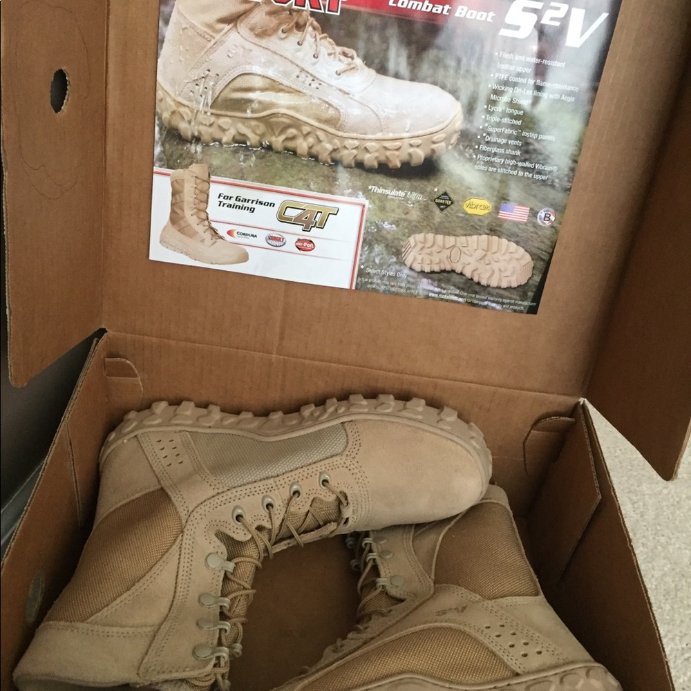 NWT Rocky SV2 Military Boots